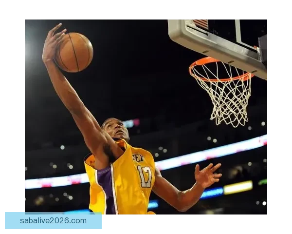 好久不见！38岁拜纳姆洛杉矶骑行 记得他曾助湖人两连冠辉煌