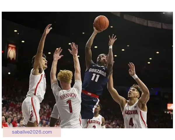 布莱斯带领亚利桑那大学逆袭普渡挺进NCAA终极四强再续辉煌